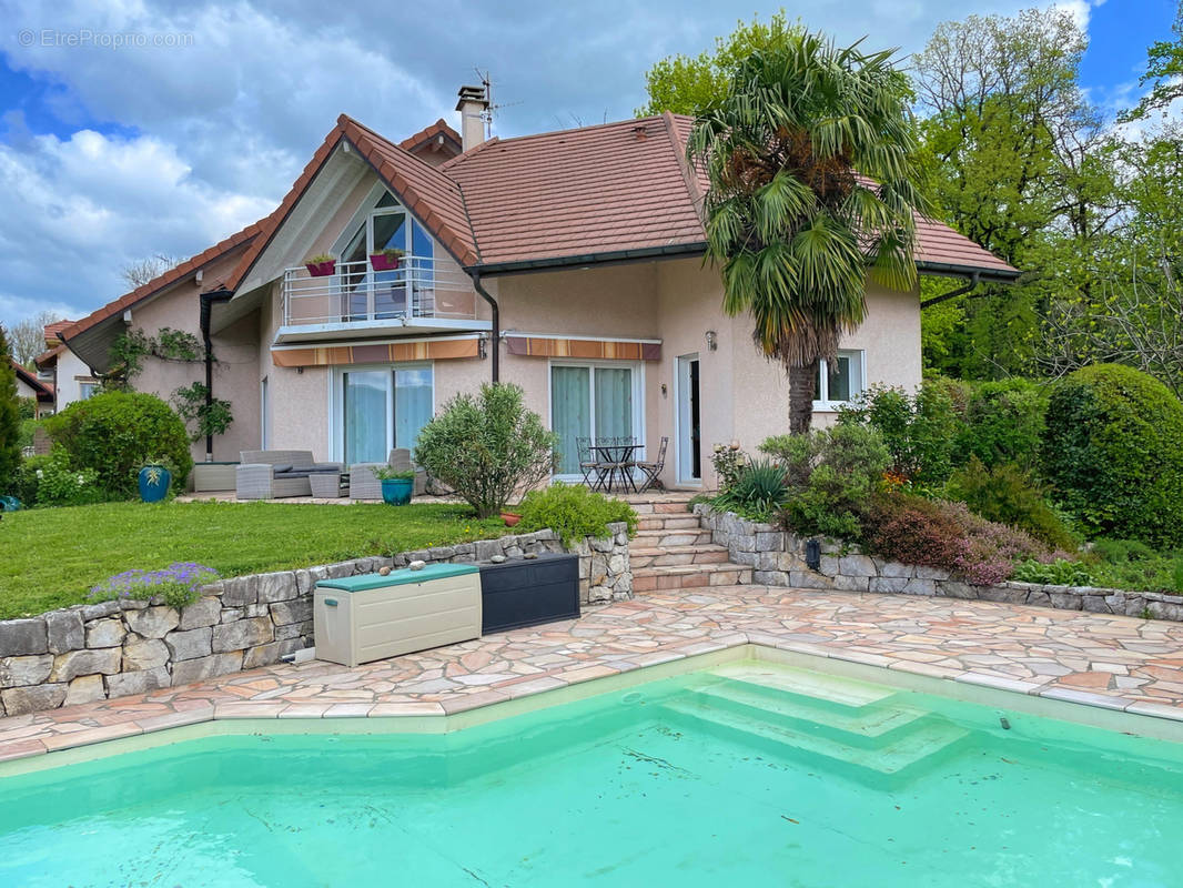 Maison à GRESY-SUR-AIX