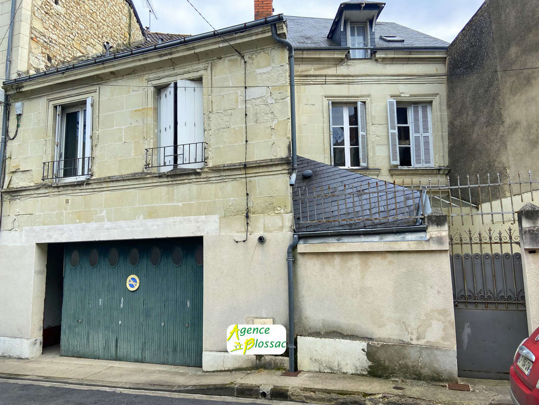 Maison à CHATELLERAULT