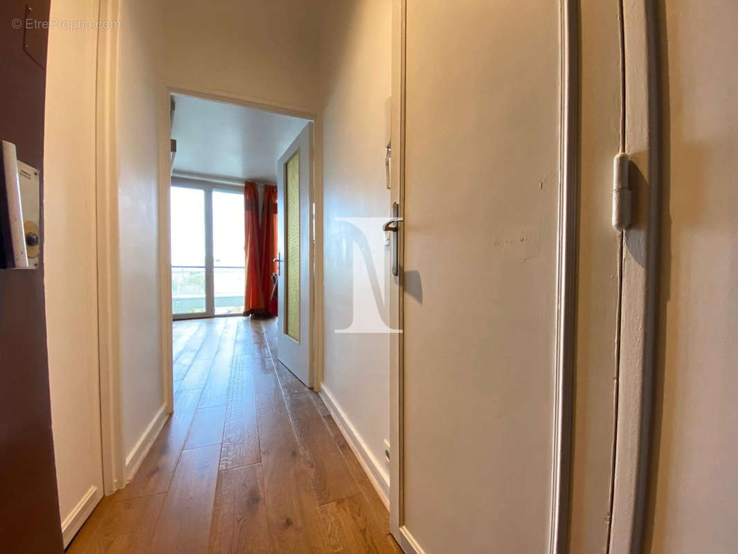 Appartement à PARIS-12E