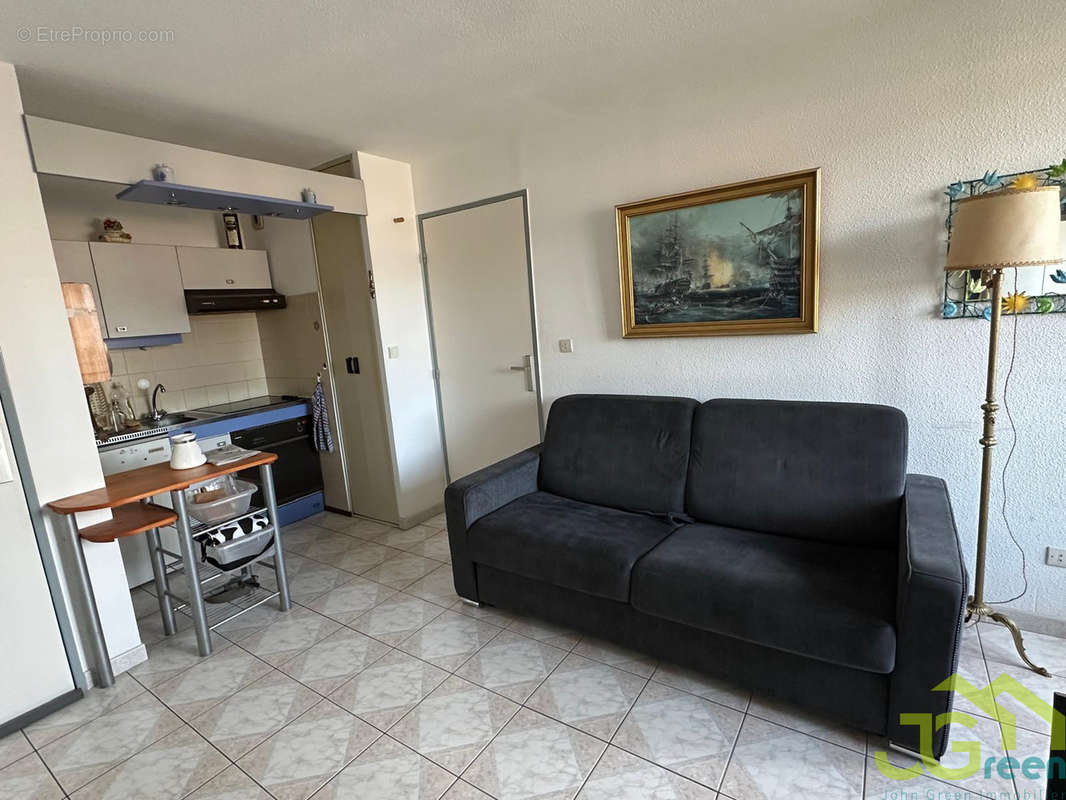 Appartement à BORMES-LES-MIMOSAS