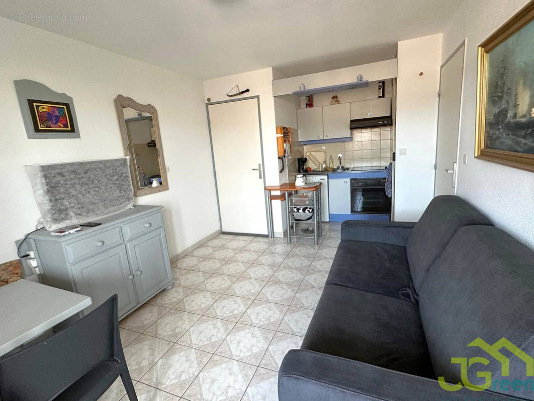 Appartement à BORMES-LES-MIMOSAS