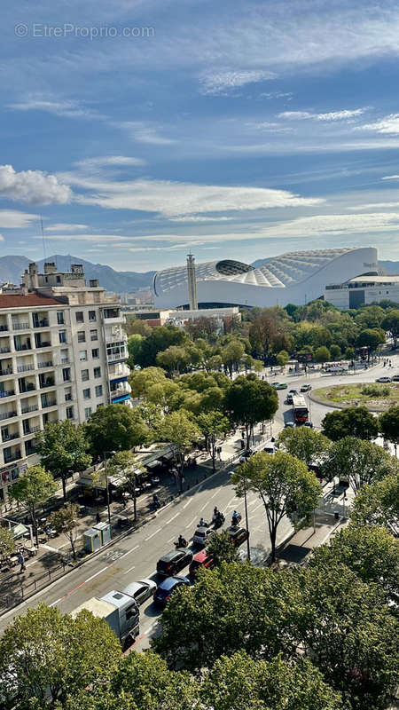 Appartement à MARSEILLE-8E