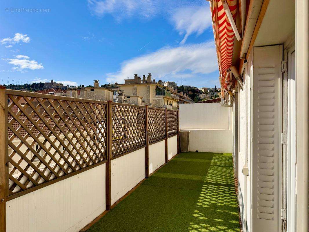 Appartement à NICE