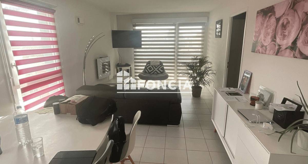 Appartement à MARSEILLE-15E