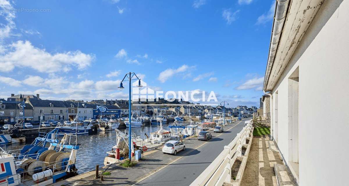 Maison à PORT-EN-BESSIN-HUPPAIN