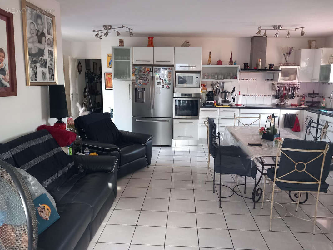 Appartement à LUNEL