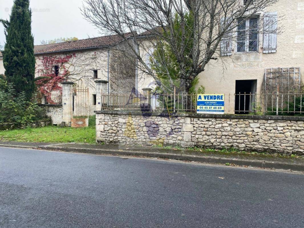 Maison à ANGOULEME