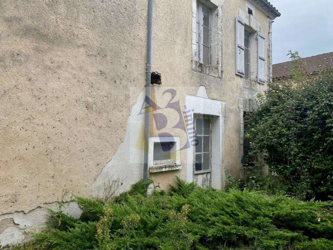 Maison à ANGOULEME