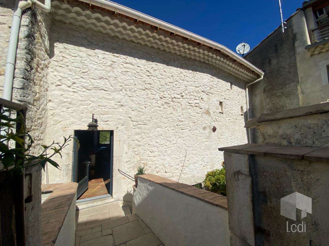 Maison à CHATEAUNEUF-DU-RHONE