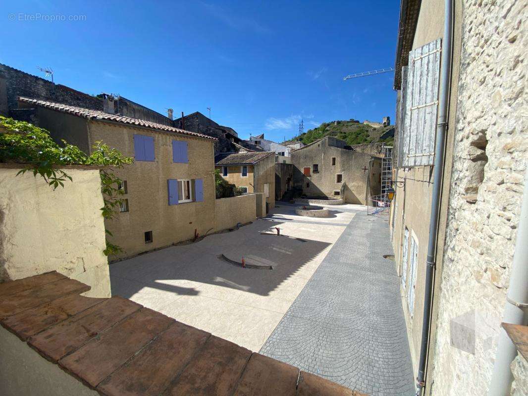 Maison à CHATEAUNEUF-DU-RHONE