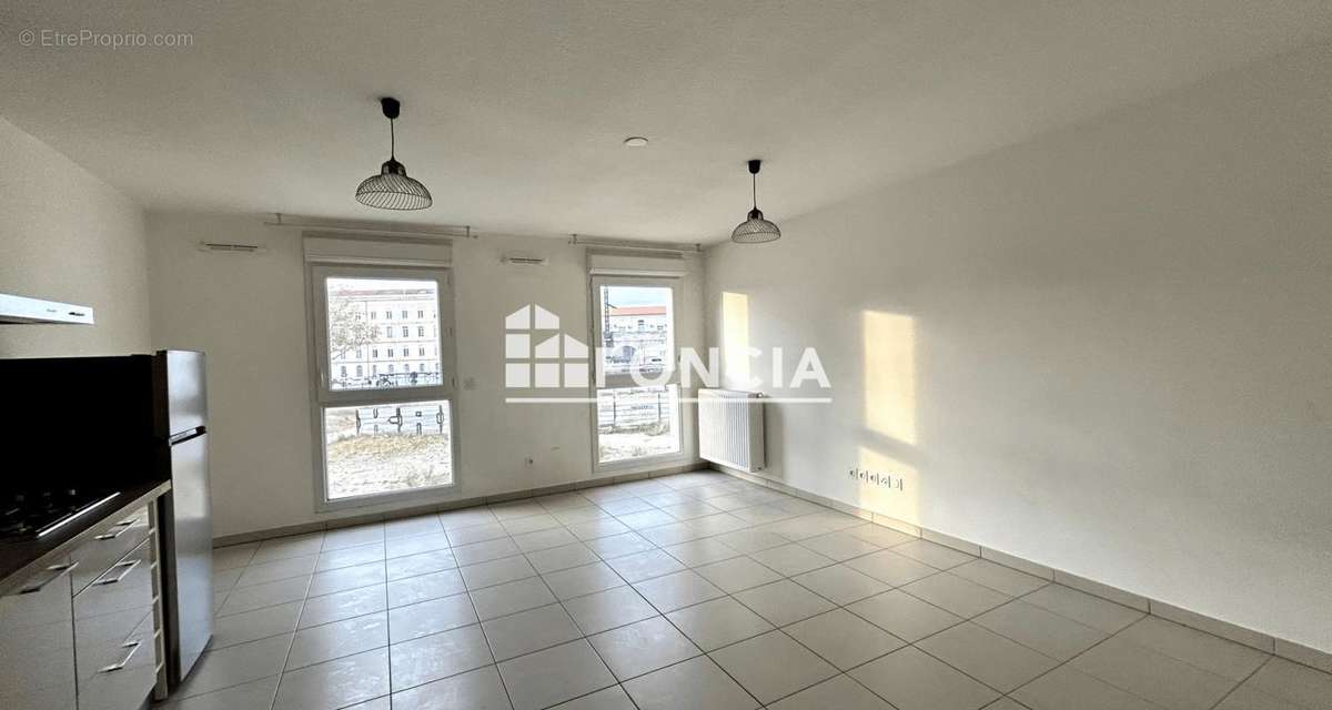 Appartement à NIMES