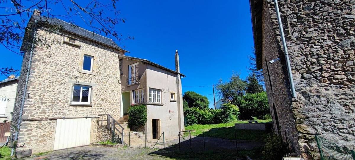 Maison à LES ALBRES