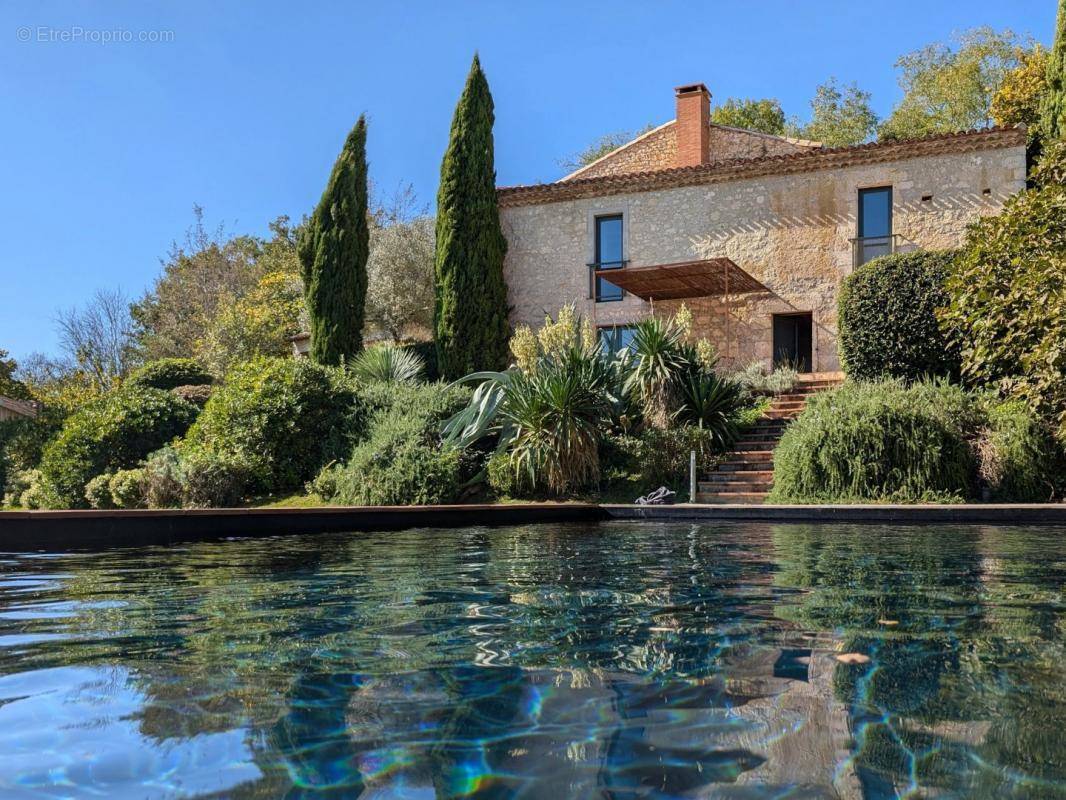 Maison à SAINT-CLAR