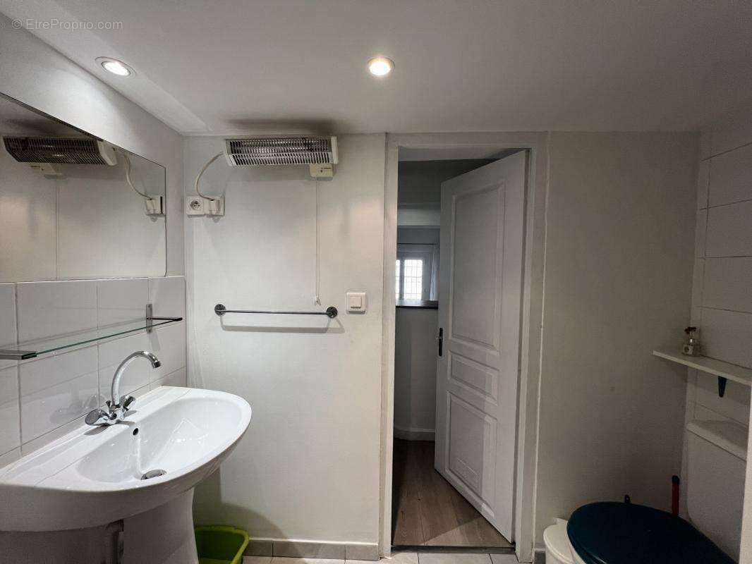 Appartement à MARSEILLE-1E