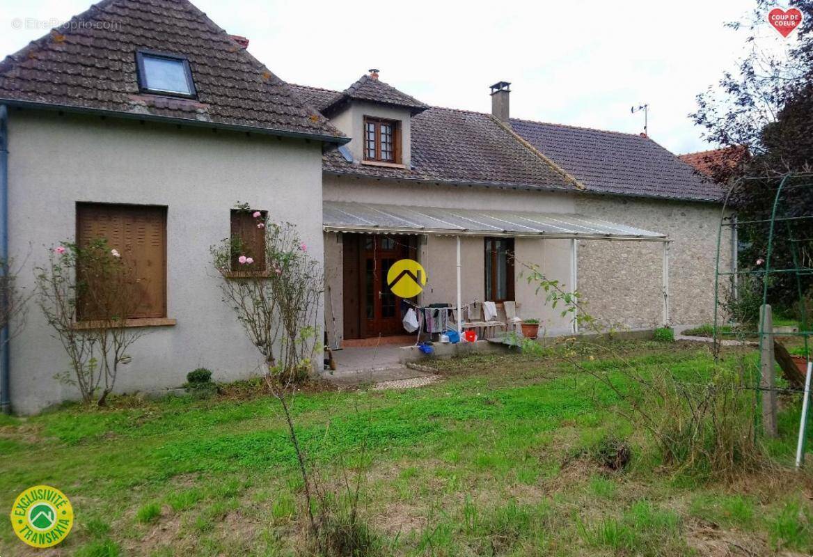 Maison à SAINT-AMAND-MONTROND