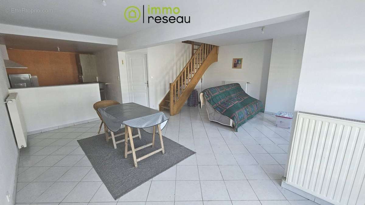 Appartement à ROZOY-SUR-SERRE