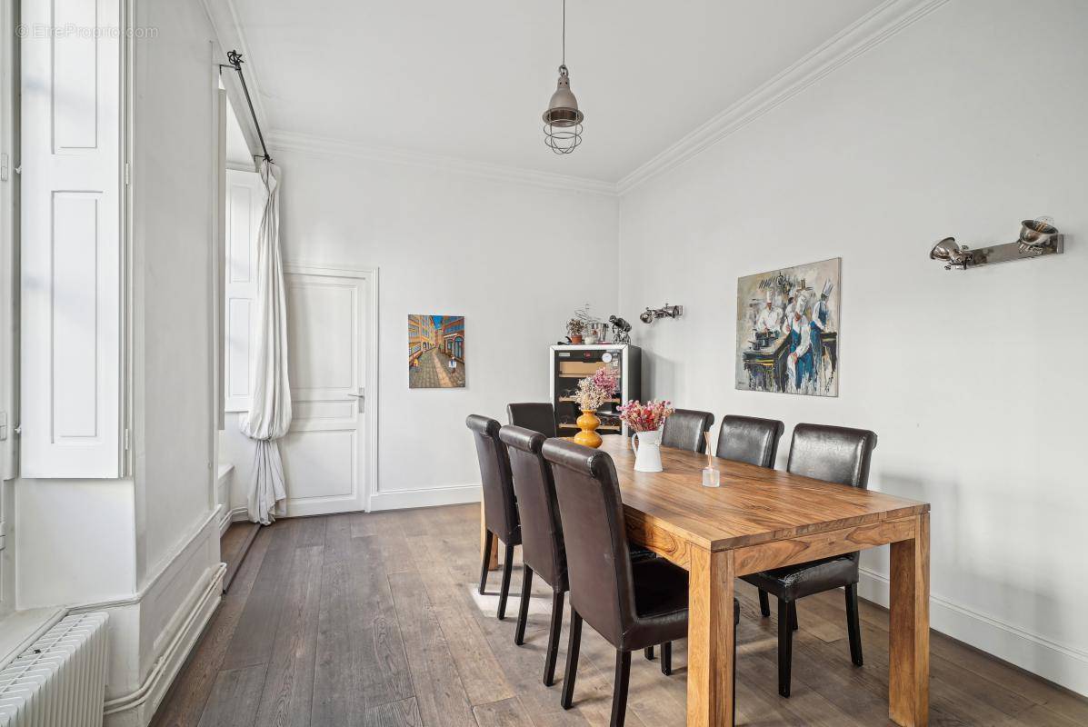 Appartement à LYON-1E