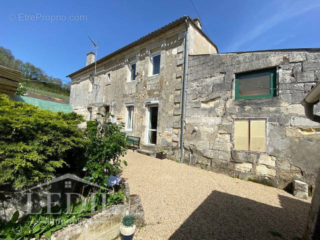 Maison à FRONSAC