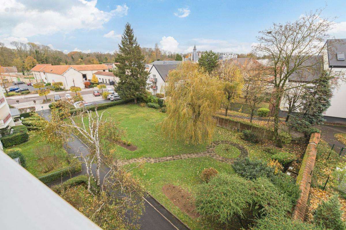 Appartement à CORMONTREUIL