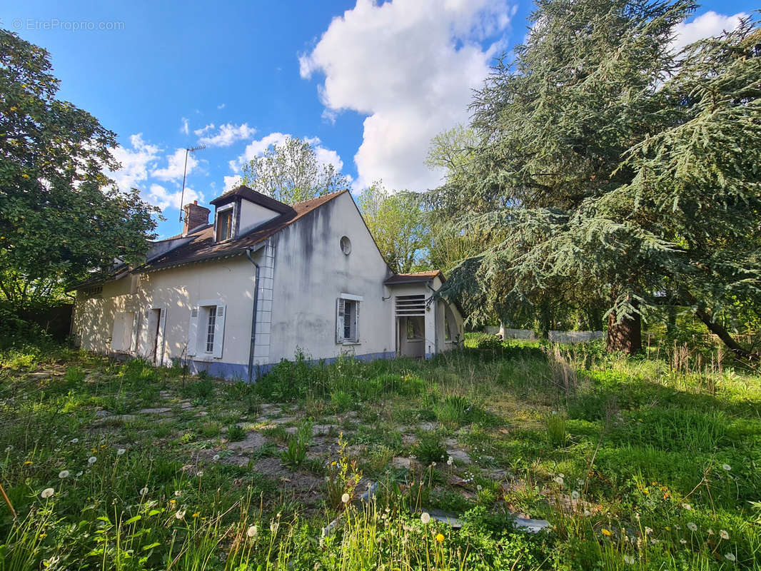 Maison à VAUGRIGNEUSE