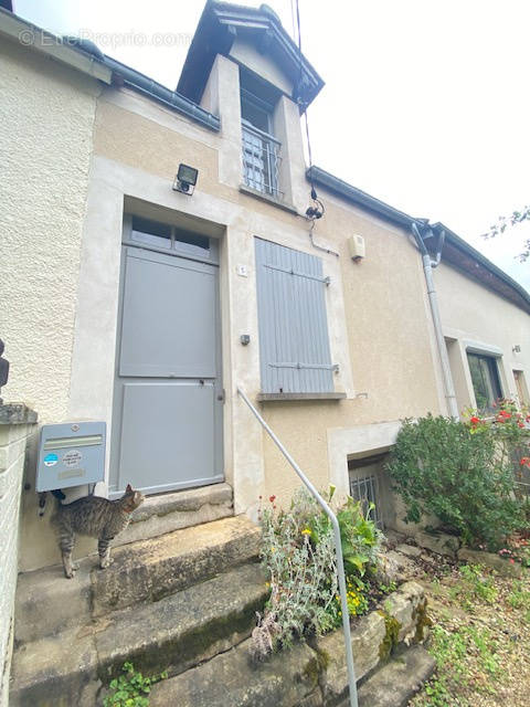 Maison à SAMOIS-SUR-SEINE