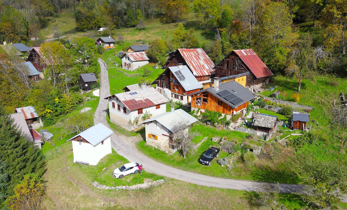 Maison à CEVINS