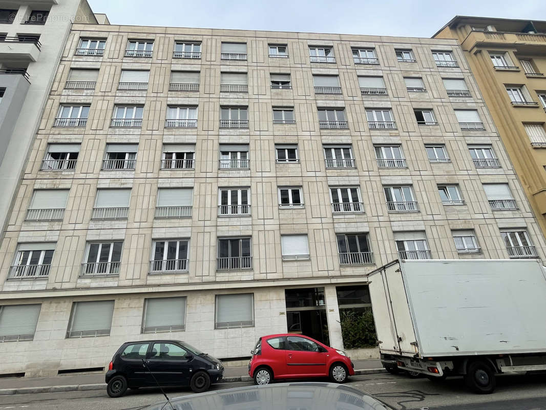 Appartement à LYON-7E