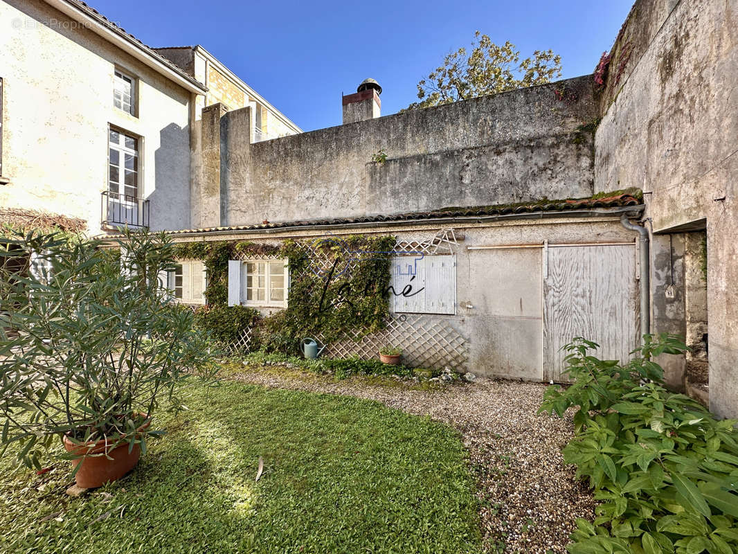 Maison à SAINTE-FOY-LA-GRANDE