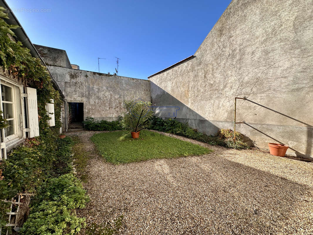 Maison à SAINTE-FOY-LA-GRANDE