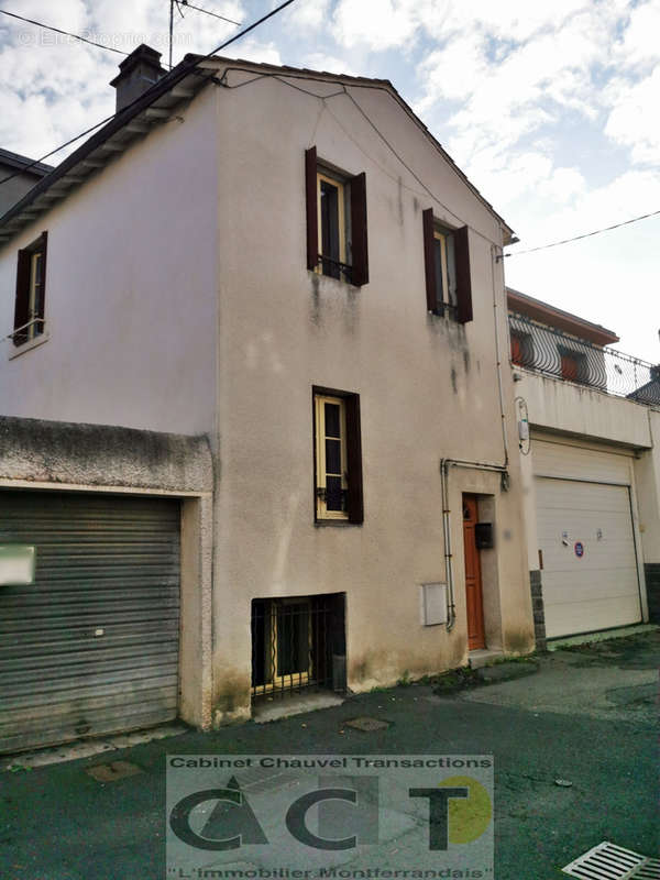 Maison à CLERMONT-FERRAND