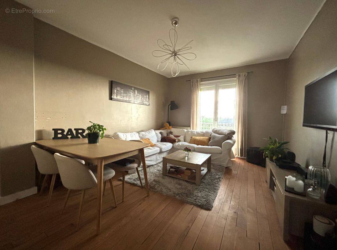 Appartement à COMPIEGNE