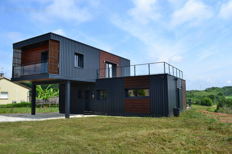 Maison à COULOUNIEIX-CHAMIERS