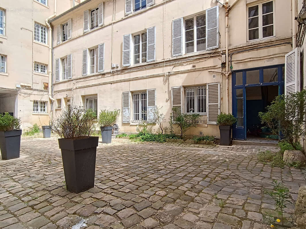 Appartement à VERSAILLES