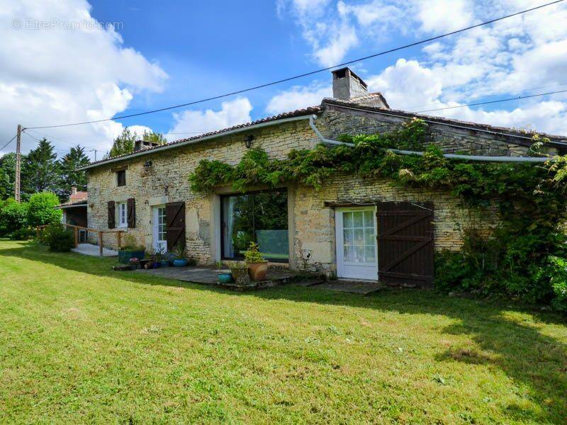 Maison à CHAUNAY