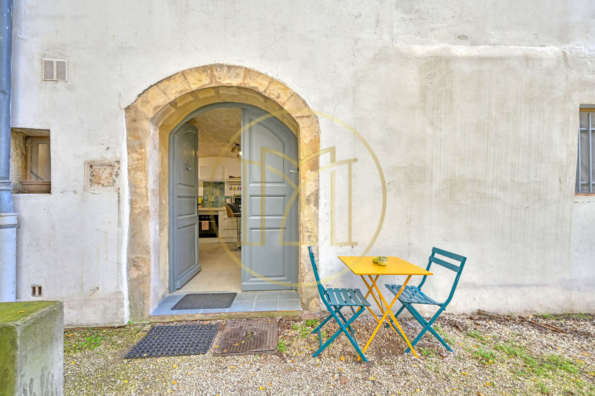 Appartement à ARLES