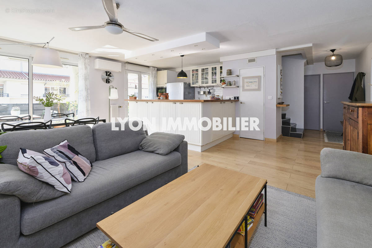 Appartement à LYON-8E