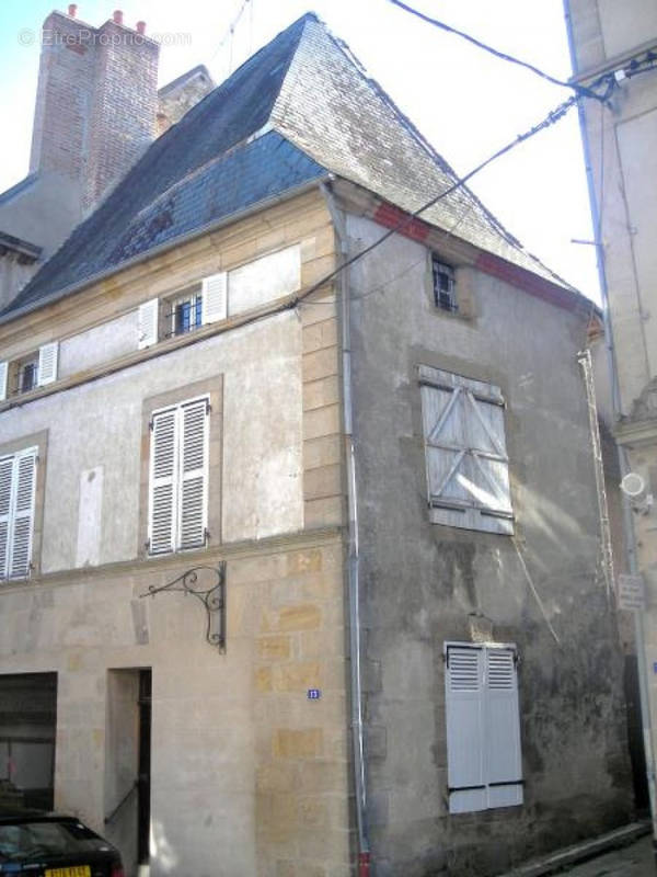 Maison à BOURBON-L&#039;ARCHAMBAULT