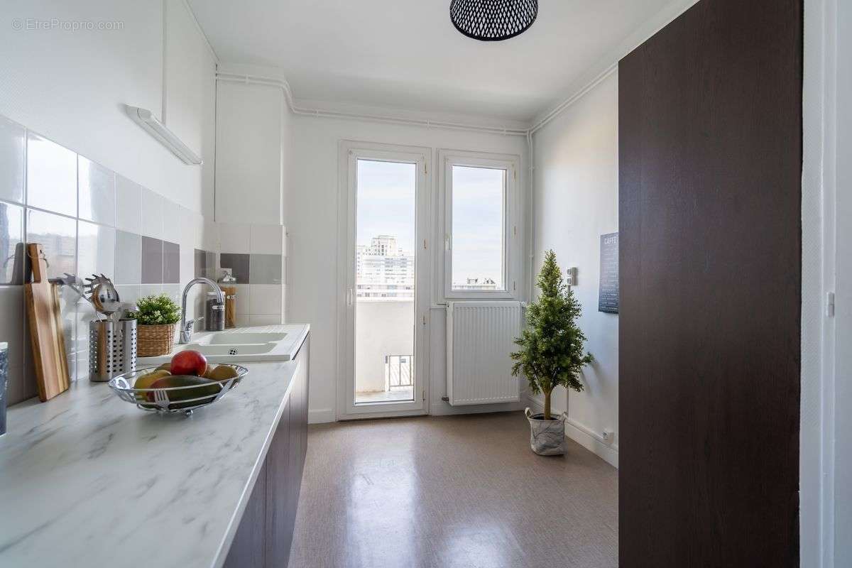 Appartement à LYON-9E