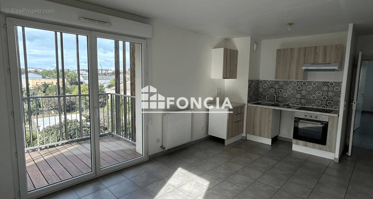 Appartement à VILLEURBANNE