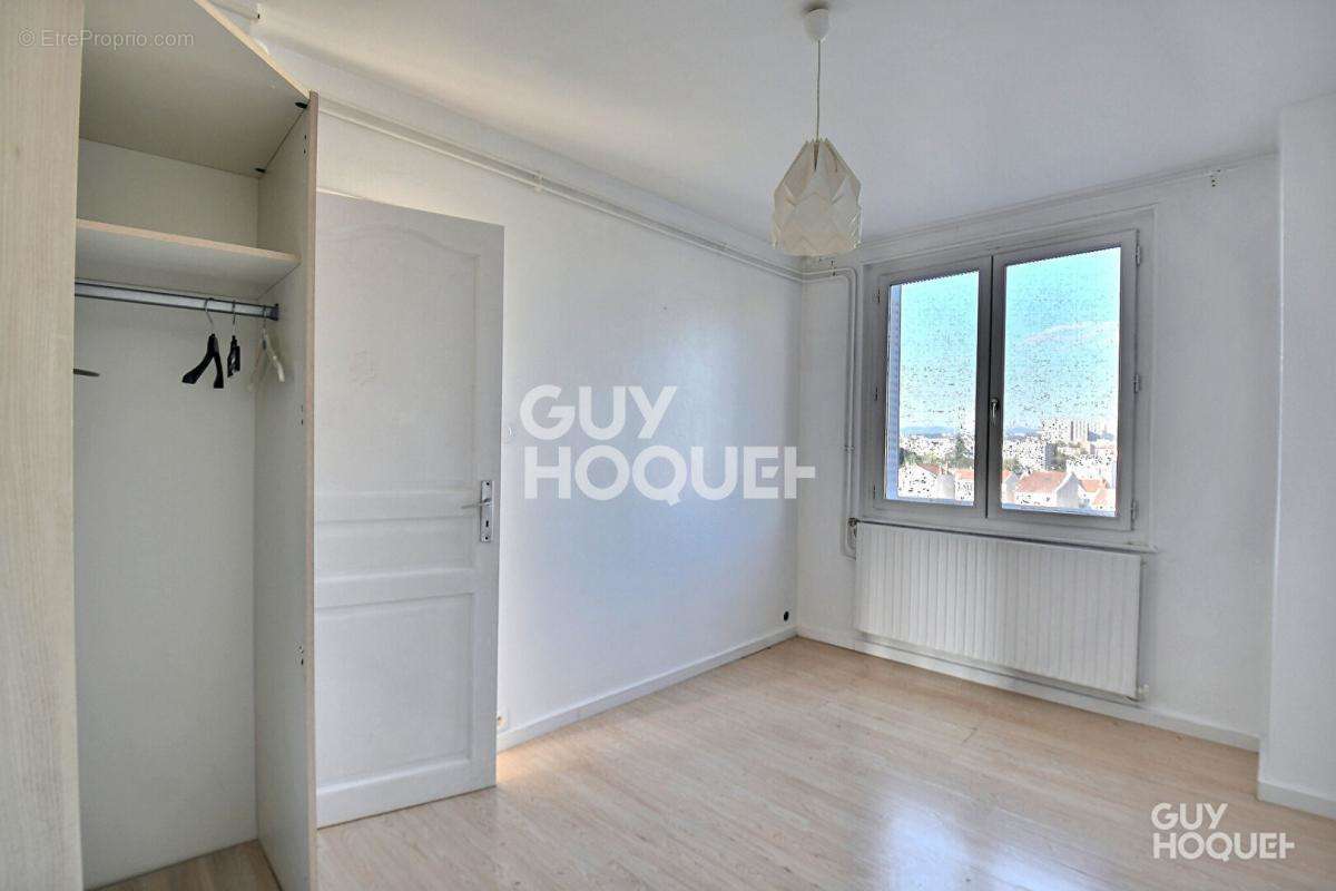 Appartement à LYON-8E