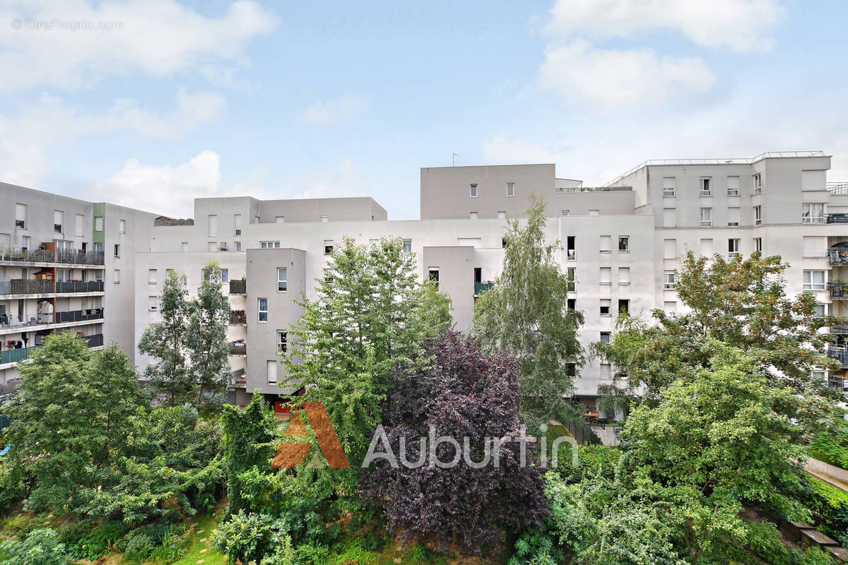 Appartement à SAINT-DENIS