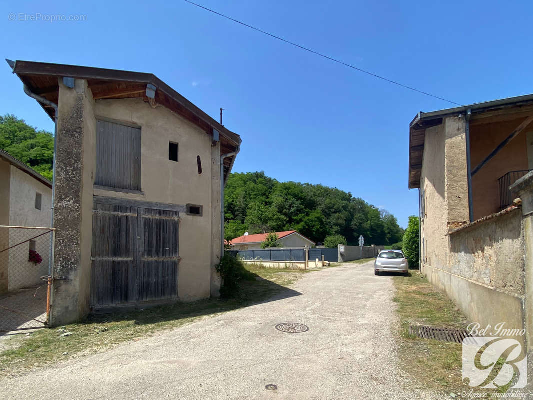 Maison à BOURG-SAINT-CHRISTOPHE