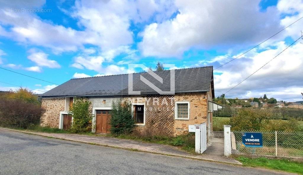 Maison à CHISSEY-EN-MORVAN