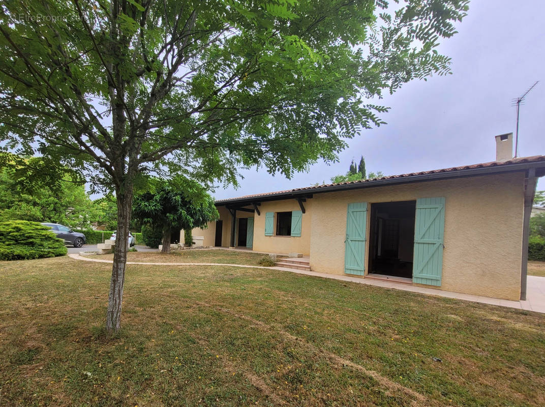 Maison à PAVIE