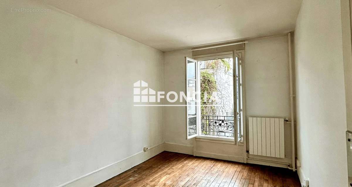 Appartement à PARIS-20E