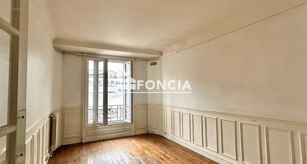 Appartement à PARIS-20E