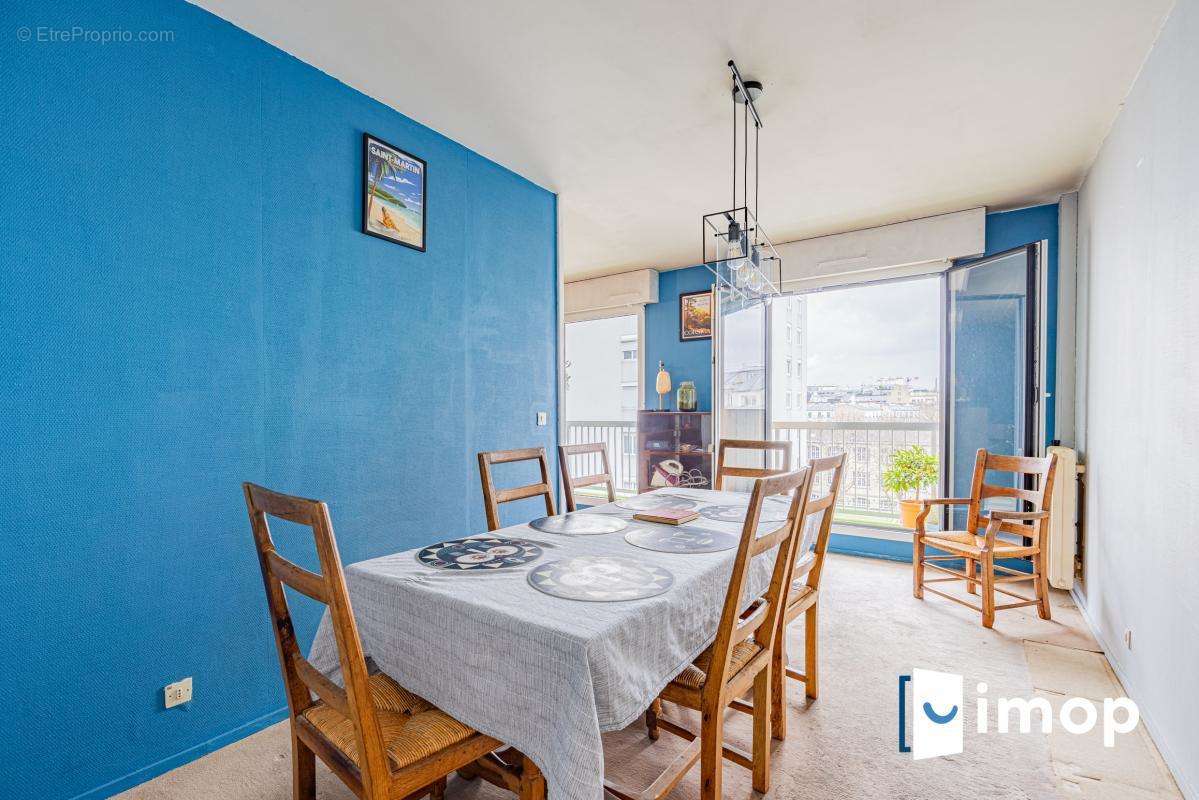 Appartement à PARIS-15E