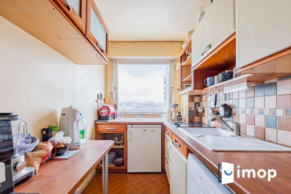 Appartement à PARIS-15E