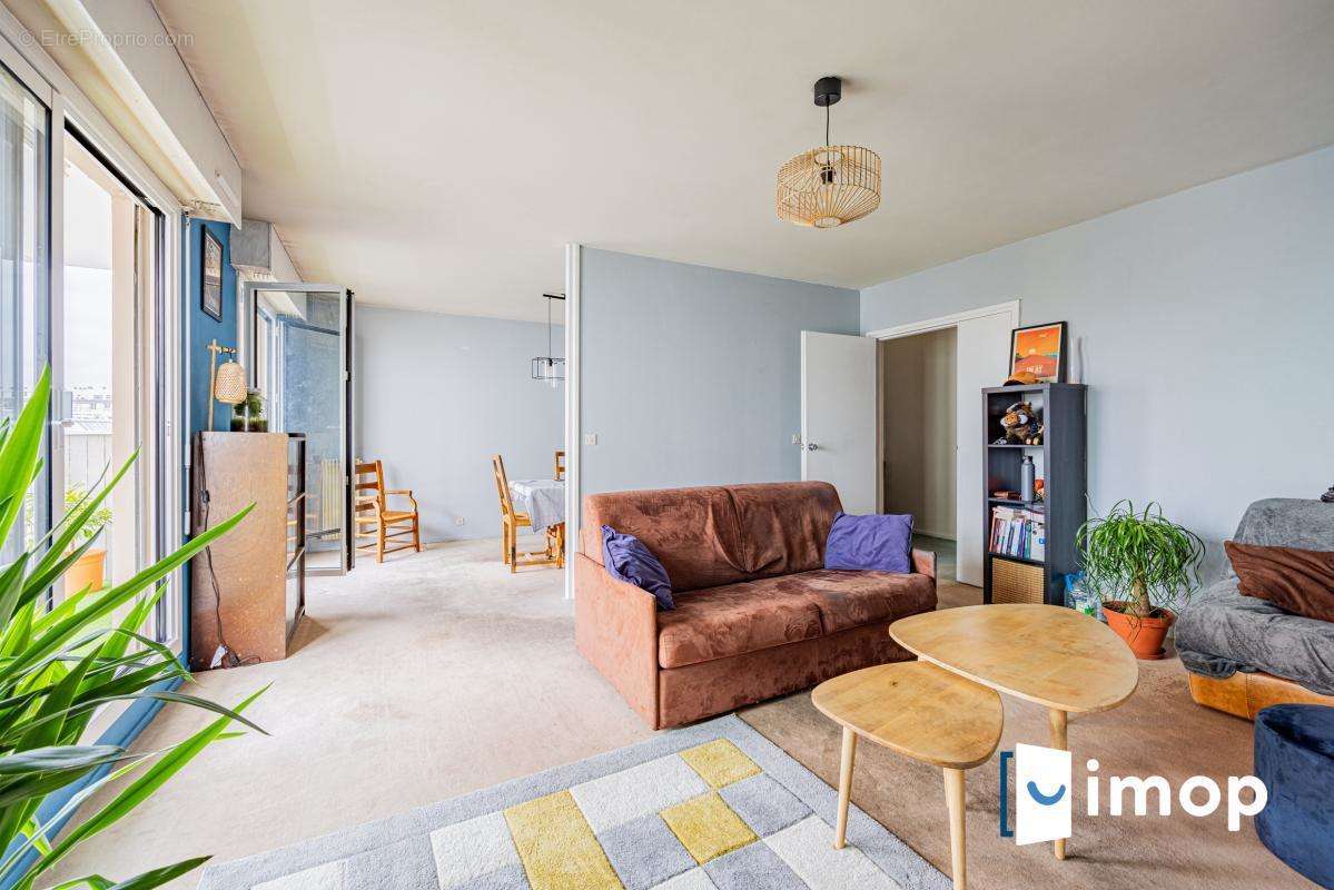 Appartement à PARIS-15E