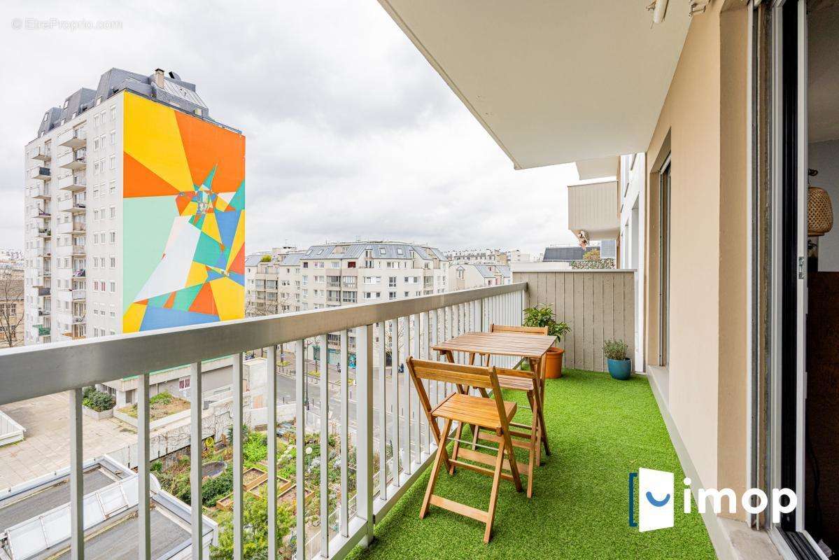 Appartement à PARIS-15E